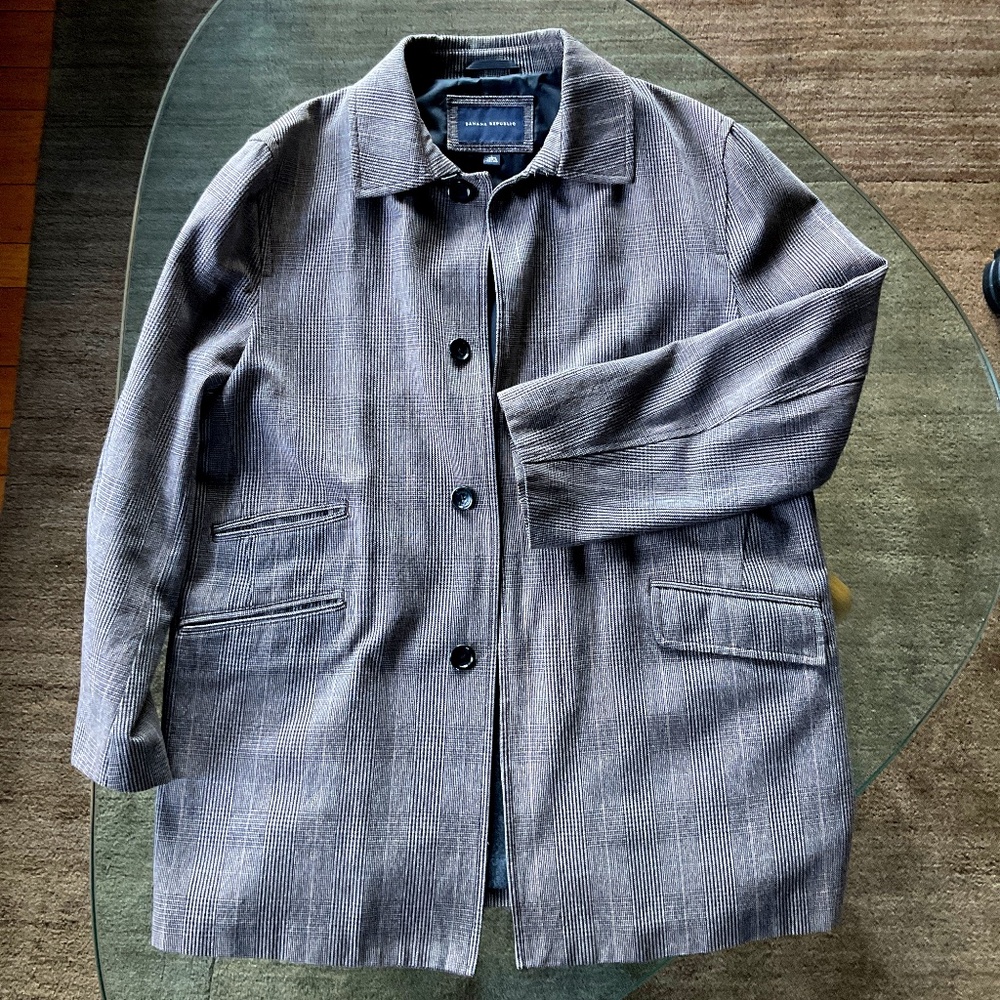 Banana Republic Men’s glen plaid lined wool blend coat (size large)